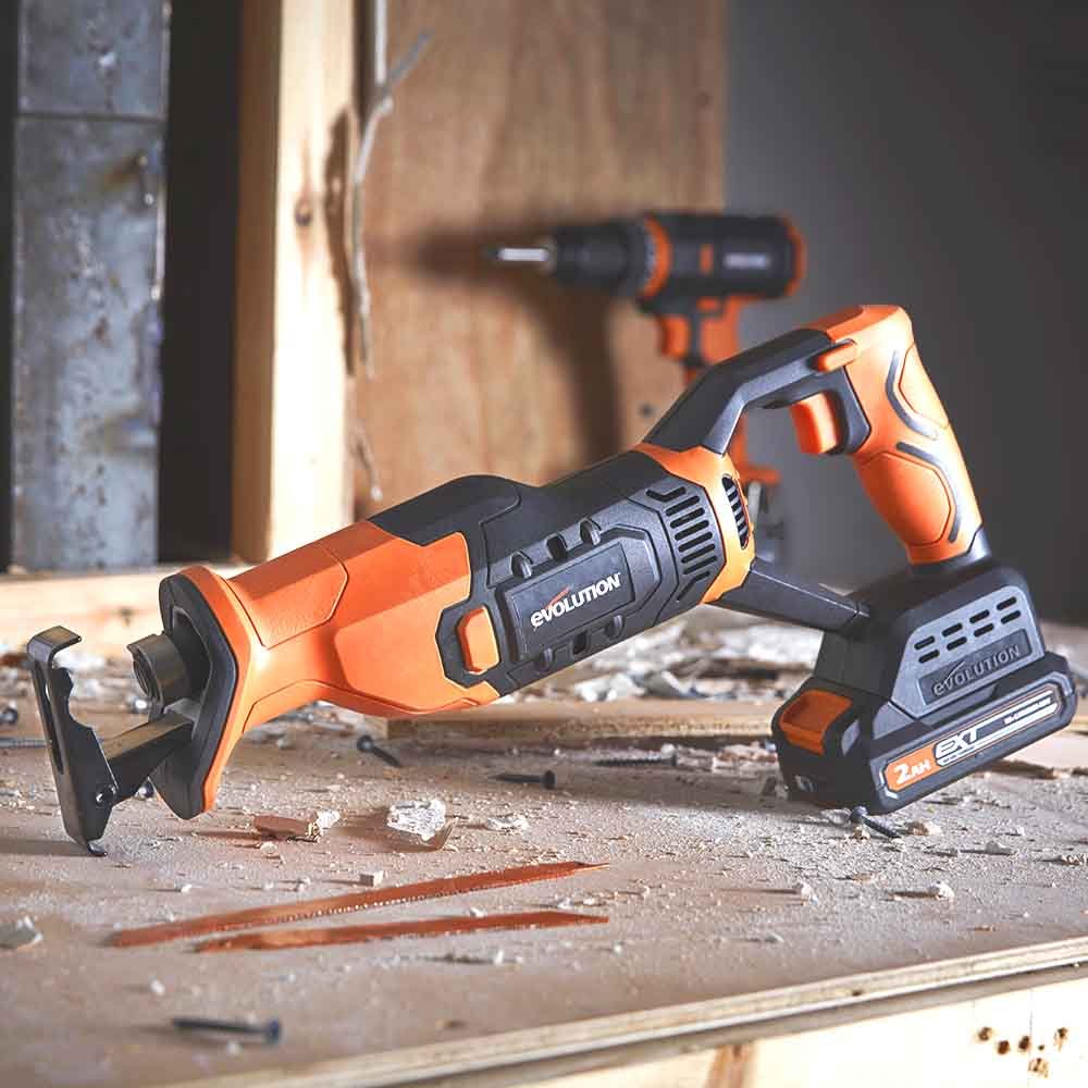 Evolution Cordless Reciprocating Saw 18v Li-Ion EXT Including Multi-Material Blades | R150RCP-Li - Image 9