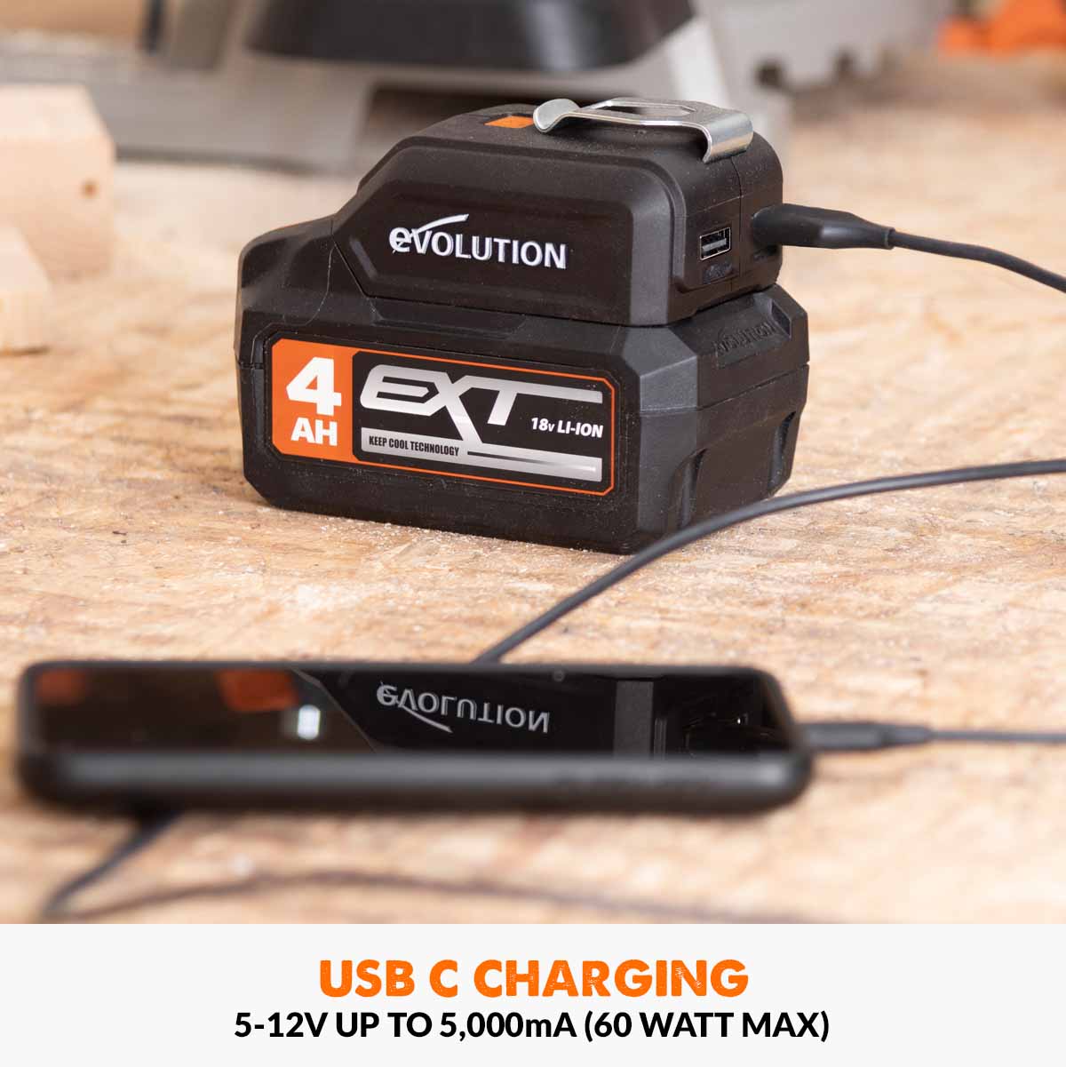 Evolution EXT Cordless USB Charger and LED Light. - Image 3